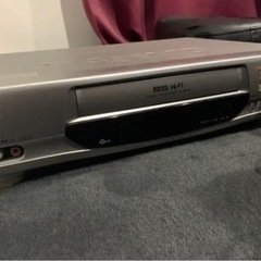 SANYO ビデオテープレコーダー VHS 98年 VZ-HB500 HDMIケーブル付きの画像
