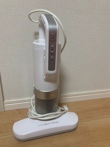 アイリスオーヤマの布団クリーナー