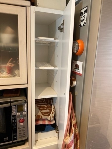 スキマ　棚　収納棚　白　ホワイト　隙間収納　