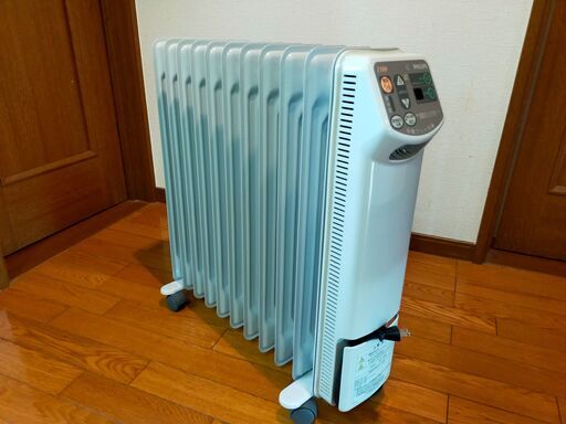 美品！売り切り！海外仕様フィリップスオイルヒーターHD3475