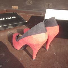 数回しか履いてないパンプスです。の画像