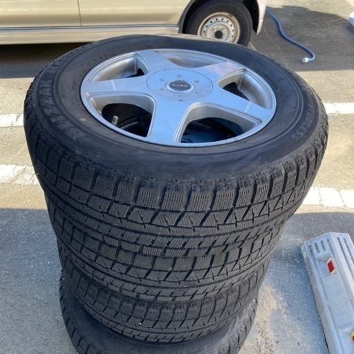 スタッドレスタイヤ、ホイールセット