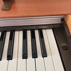 電子ピアノ　CASIO PX-720C の画像