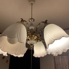 オシャレなシャンデリアですの画像
