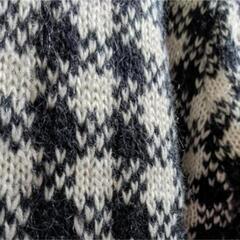 (内定)千鳥格子柄のカーディガンの画像