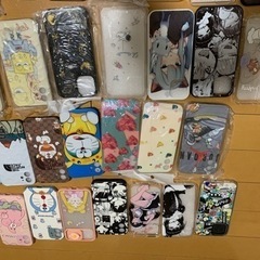 新品未使用 ケータイケース　iphone12 条件付き無料の画像