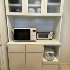 引取先決定【服部家具】食器棚の画像