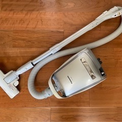 決まりました　パナソニック　掃除機