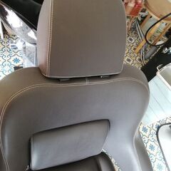 シャンプー台とシャンプー椅子　の画像