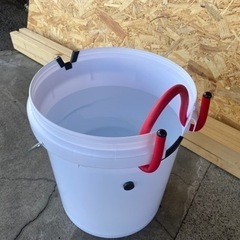 釣り‼️手作り万能竿掛けバケツ　荷物運びにも