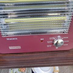 MORITA 電気ストーブ3段階調節900W 2010年製品の画像