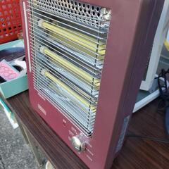 MORITA 電気ストーブ3段階調節900W 2010年製品の画像