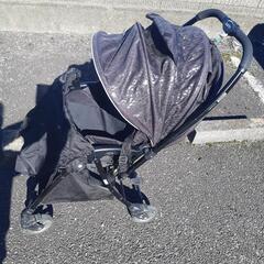 ベビーカーの画像