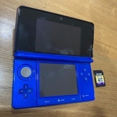 ニンテンドー3DS 本体とSDカード付き！