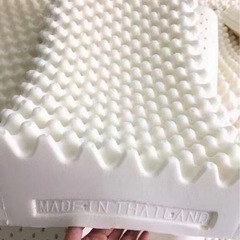 枕　最高品質天然ラテックス枕、肩こり防止　防菌　高反発枕　未使用...