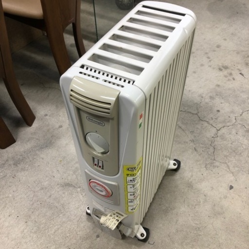 1115-082 デロンギ　オイルヒーター