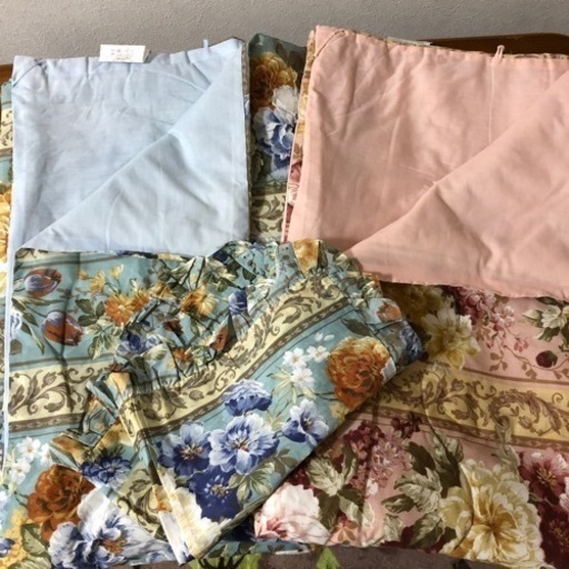 【未使用品】薄手掛け布団　２枚セット＋枕カバー１枚