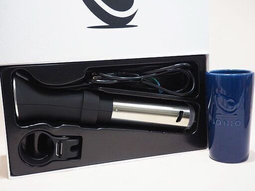 【苫小牧バナナ】展示品☆葉山社中 BNQ-01B BONIQ ボニーク 低温調理器 55～58度の温度帯 マットブラック 陶器スタンド(ブルー)付き♪