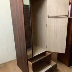 洋服ダンス(汚れ傷日焼けほとんど無し)の画像