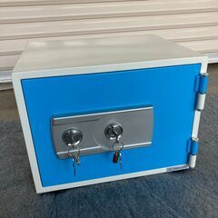 美品 金庫 耐火金庫 約30kg 容量約17L 2キータイプ 井...