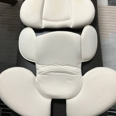 チャイルドシート　LEAMAN  茶色の画像