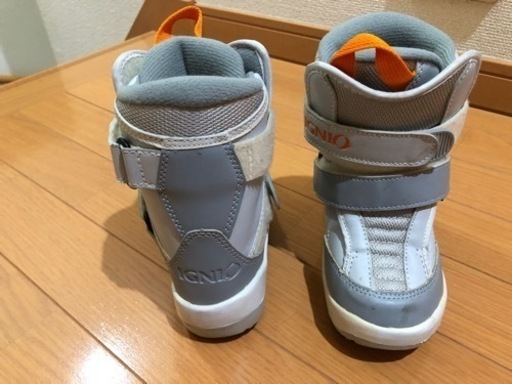 子供　スノーボード3点セット　ロシニョール、K2