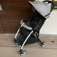 ベビーカー