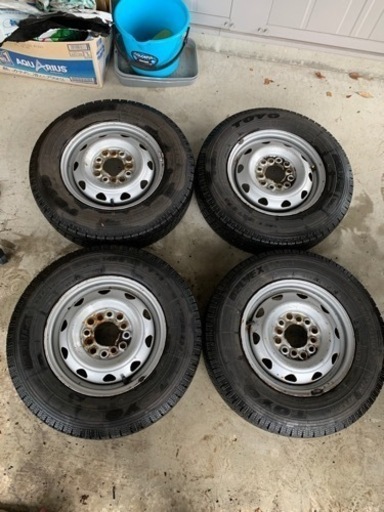 超バリ山　145R12 LT 6PR トーヨー　スタッドレス　マルチ鉄ホイール