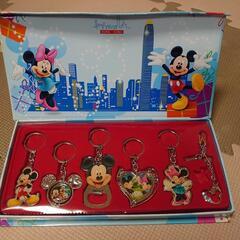 未使用品　ディズニー　キーホルダーセット