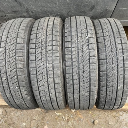 極上タイヤ　BRIDGESTONE ブリジストン　VRX2 155/65R14 スタッドレス  タイヤ　2017年製