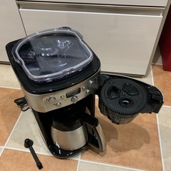 クイジナート　コーヒーメーカー　Cuisinart DGB-900PCJの画像