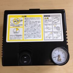 【値下げ】タイヤ空気充てん用エアコンプレッサー 空気入れ 車載機...