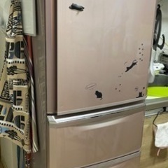 差し上げます★ 三菱ノンフロン冷凍冷蔵庫　370L 2012年製の画像