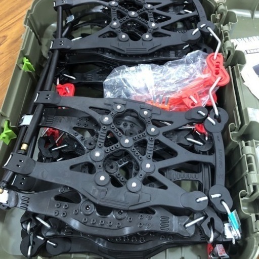 未使用品‼︎   タイヤ　チェーン　QE2L   車両移動不要　ジャッキアップ不要　カンタン装着　お買得‼︎   オススメ　早いもの勝