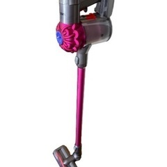 2019年製 Dyson V6 Cord-Free Pro コードレス サイクロンスティッククリーナー  SV07(1110k))