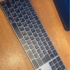 Apple Magic Keyboard(テンキー付き)- 日本語(JIS) - スペースグレイ