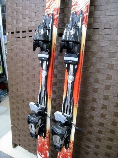 ☆ ATOMIC Minx カービングスキー 159cm 白×赤系/ホワイト×レッド系 2