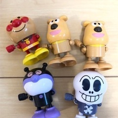 アンパンマン人形などセットの画像