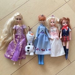 ディズニープリンセス 人形