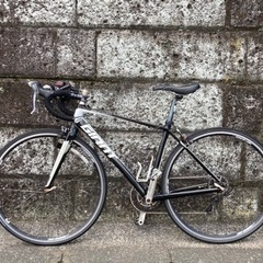 ロードバイク　GIANT DEFY4 正規品 (付属品フルセット)