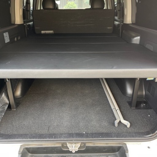 ハイエース　パーツ　ベットキッド