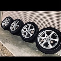 ピレリ製スタッドレス　215/55R17 日産純正アルミ付　バリ...