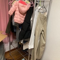 メタルラックの衣装かけ