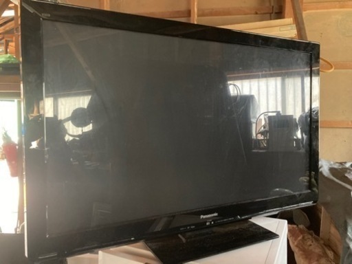 TV 42型　リモコン有り
