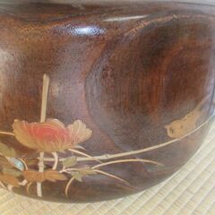 蒔絵桐火鉢　螺鈿細工　加賀伝統工芸　五徳付　キレイの画像