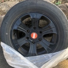 ハイエース　タイヤ　ホイール　アルミ