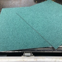サンゲツタイルカーペットNT372未使用品です