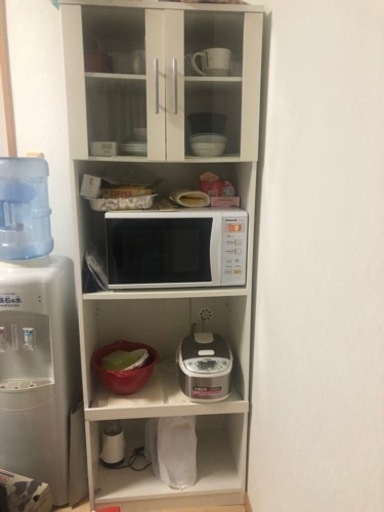 キッチンキャビネット