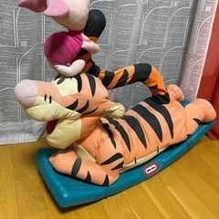 くまのプーさん　ティガーとピグレット　乗り物