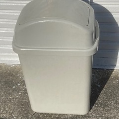 使わなくなったゴミ箱